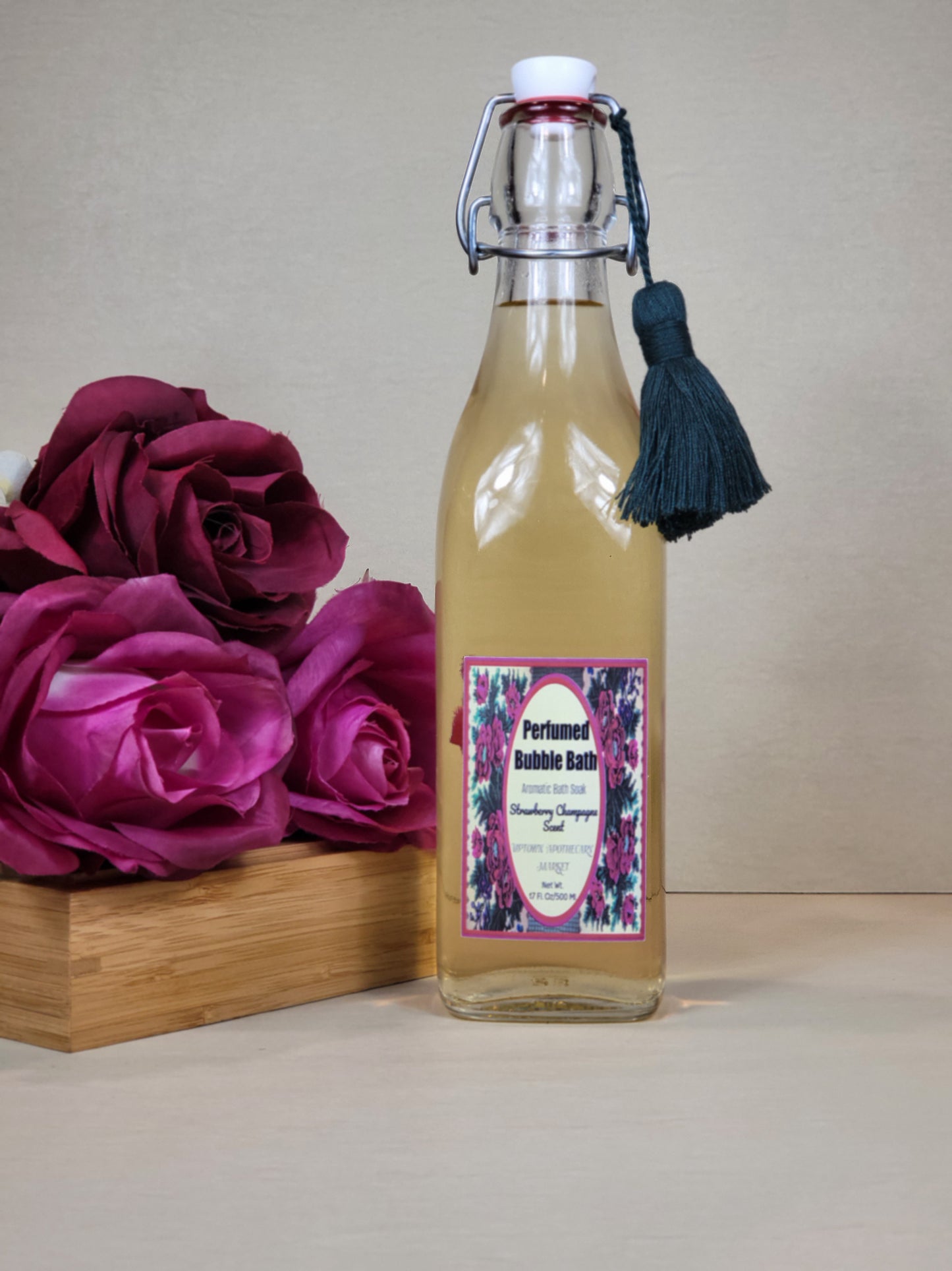 Perfumed Bubble Bath Aromatic Bath Soak Strawberry Champagne Essential Oil Blend 17 fl. oz.